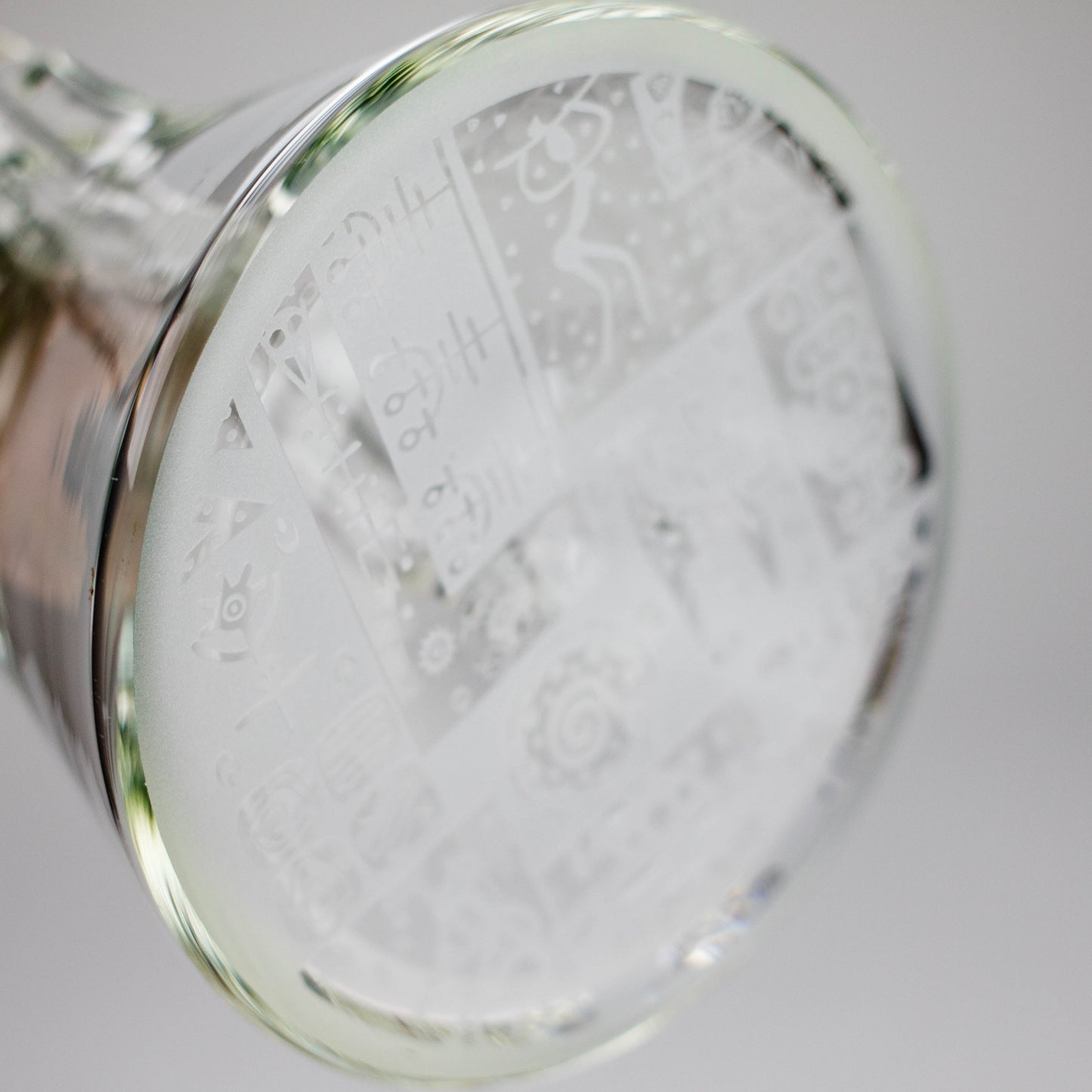 Legendary™ | 14" 9mm Sandblast Beaker